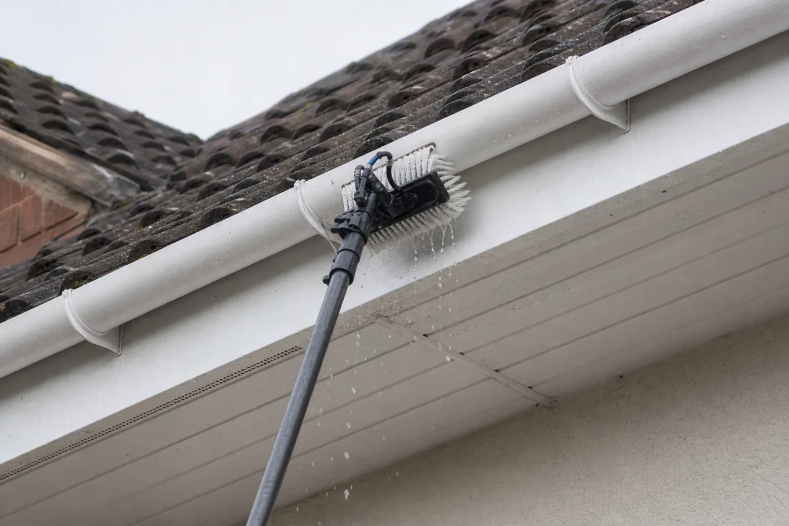 Fascia and soffit cleaning on a Somerset home